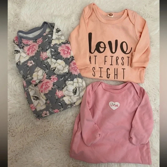 3 Baby girl sleeper cotton gowns set of 3 size 0-3 months - Picture 1 of 10
